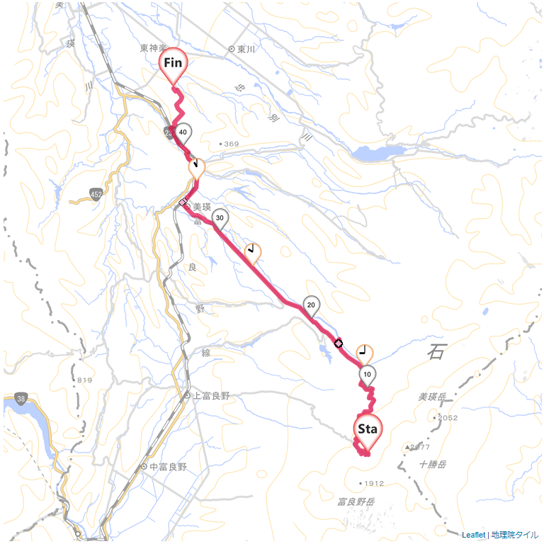 15/8/12 十勝岳温泉から旭川空港